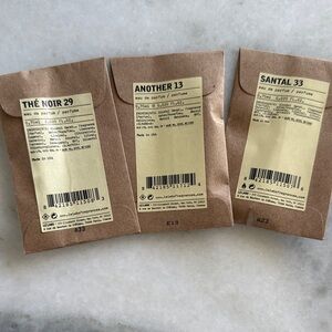 Le Labo Brown and Cream Fragrance Sample Sachets -Set of 3